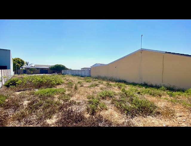 400M² VACANT LAND FOR SALE IN VELDDRIF
